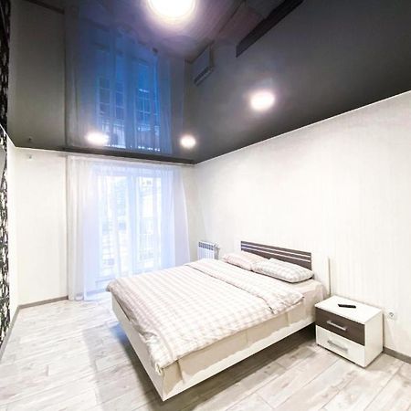 Apartpoltava 2 Окремі Кімнати, Новобудова, Два Великих Ліжка Центр, Корпусний Сад Exteriör bild